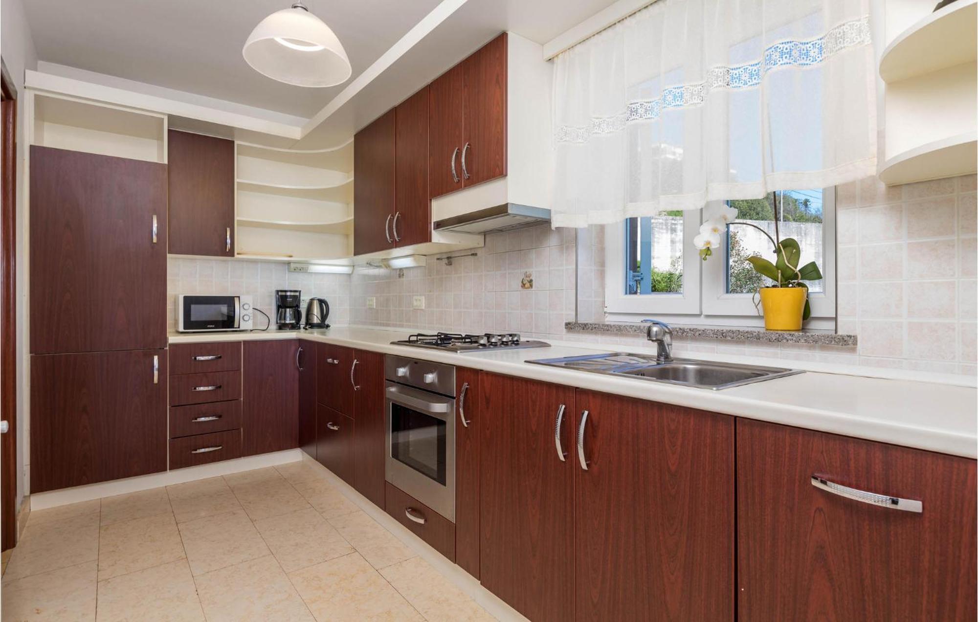 Pet Friendly Apartment In Icici With Wifi エクステリア 写真