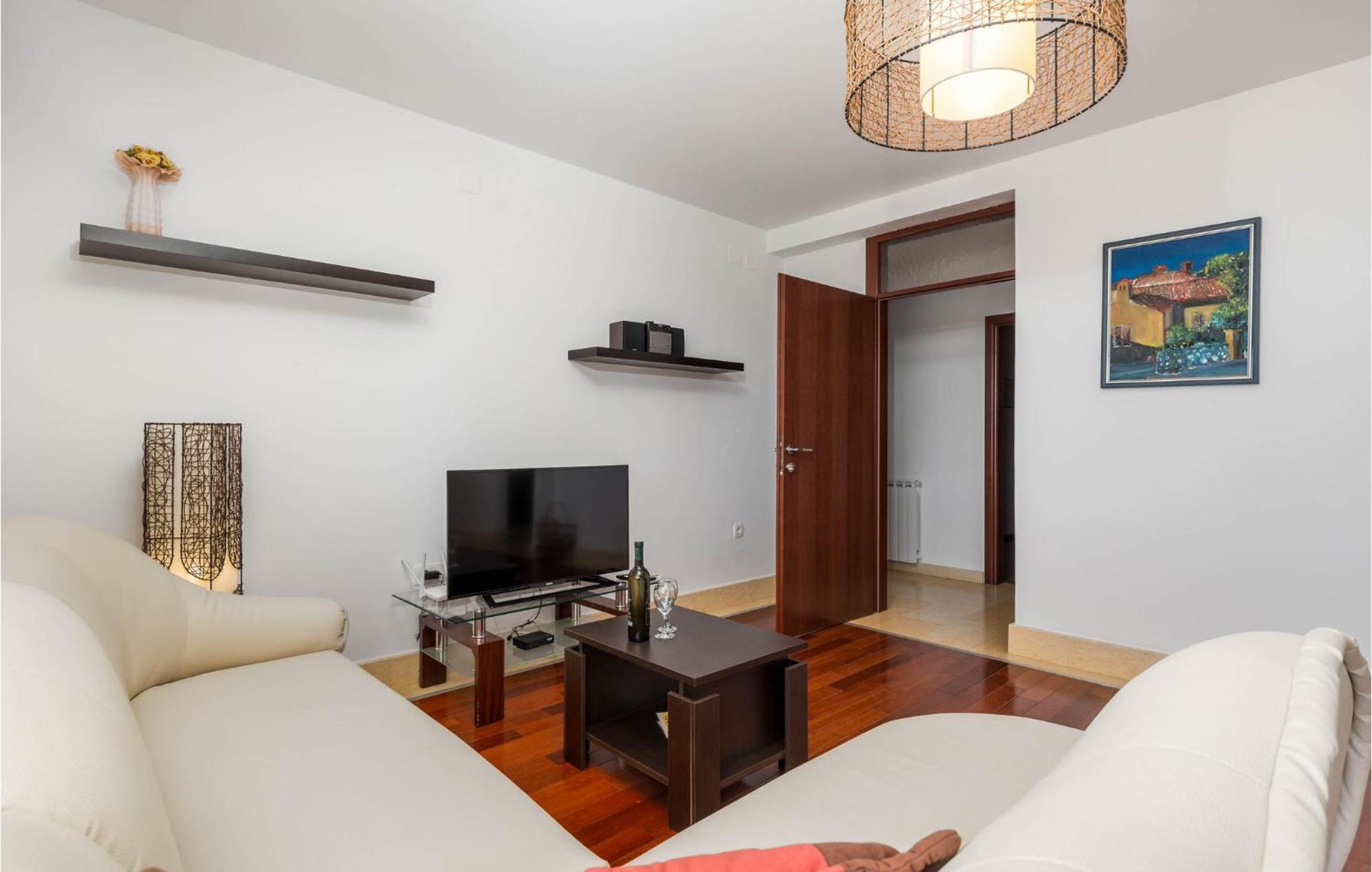 Pet Friendly Apartment In Icici With Wifi エクステリア 写真