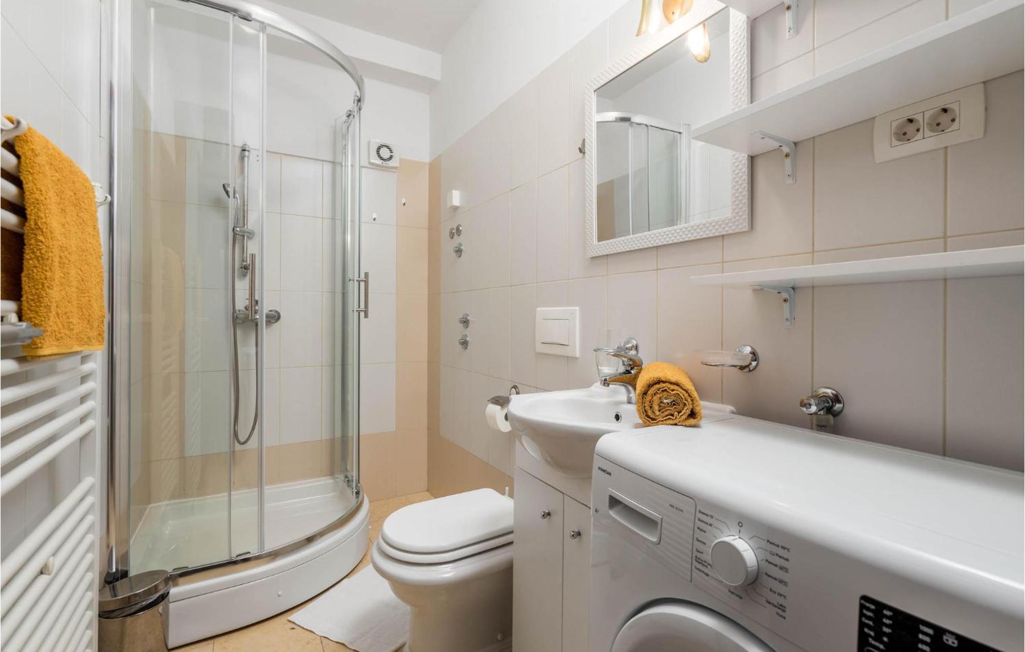 Pet Friendly Apartment In Icici With Wifi エクステリア 写真